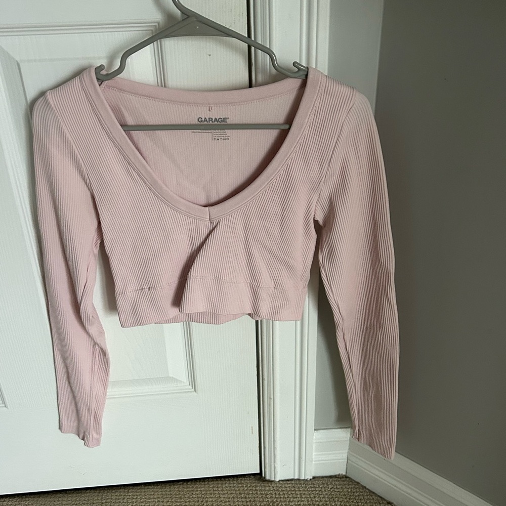 Garage pink cropped long sleeve